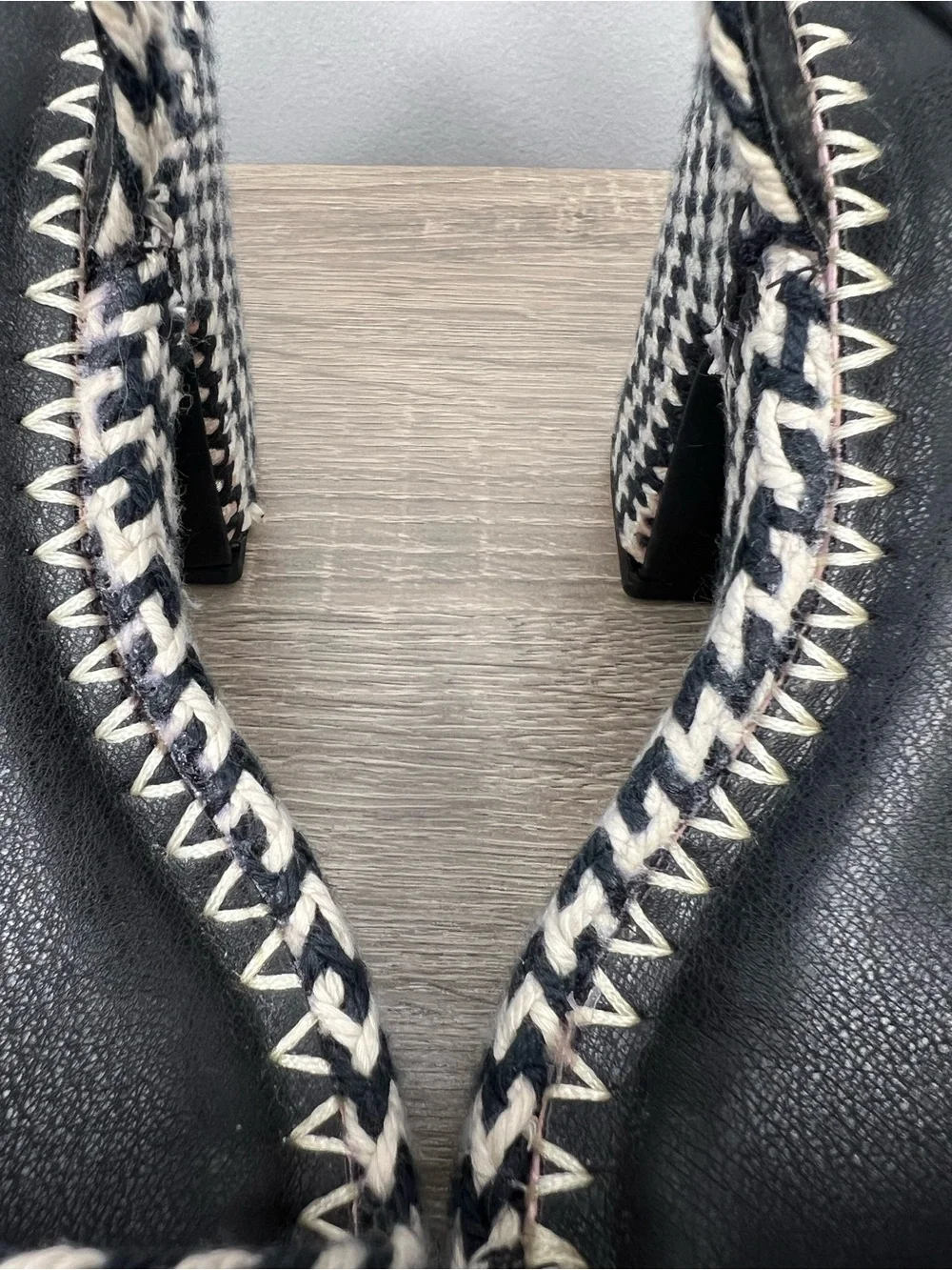 Black & White Woven Platform Block Heel Sandals Size 6.5 Ankle Strap Chevron